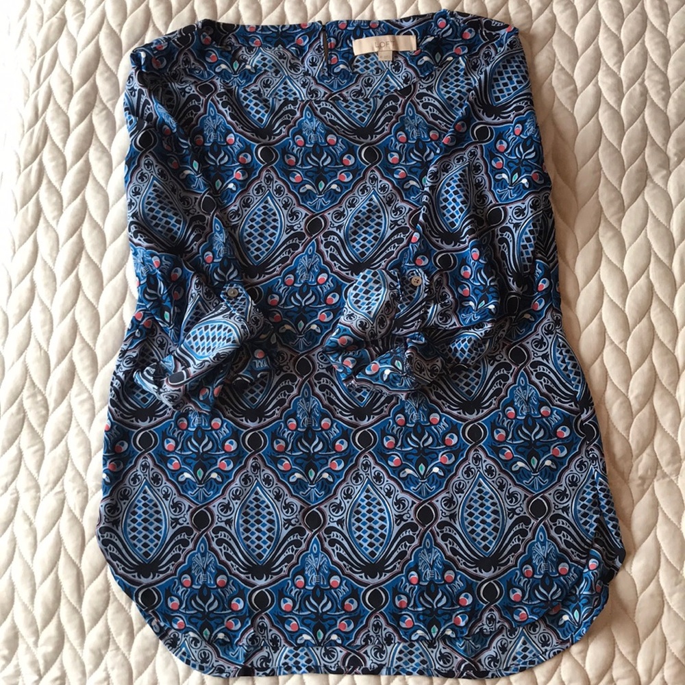 Patterned LOFT blouse - Picture 2 of 5